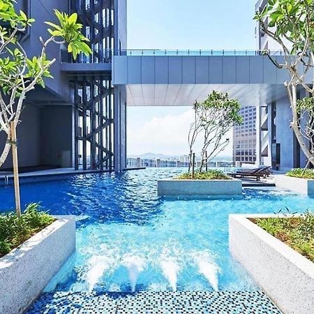 Homestay Shah Rizki At Imperio With Swimming Pool Muslim Friendly Malacca Exterior foto